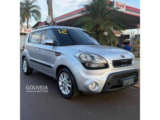 KIA SOUL 1.6 EX 16V FLEX 4P MANUAL KIA SOUL 1.6 EX 16V FLEX 4P MANUAL